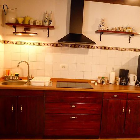 Villa Casa Istriana Nona Pina à Kaštelir Extérieur photo