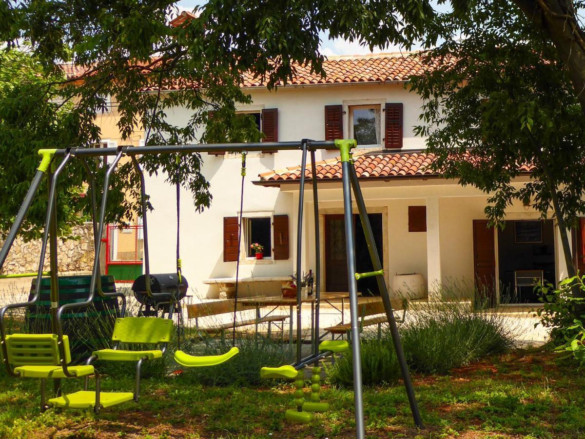 Villa Casa Istriana Nona Pina à Kaštelir Extérieur photo