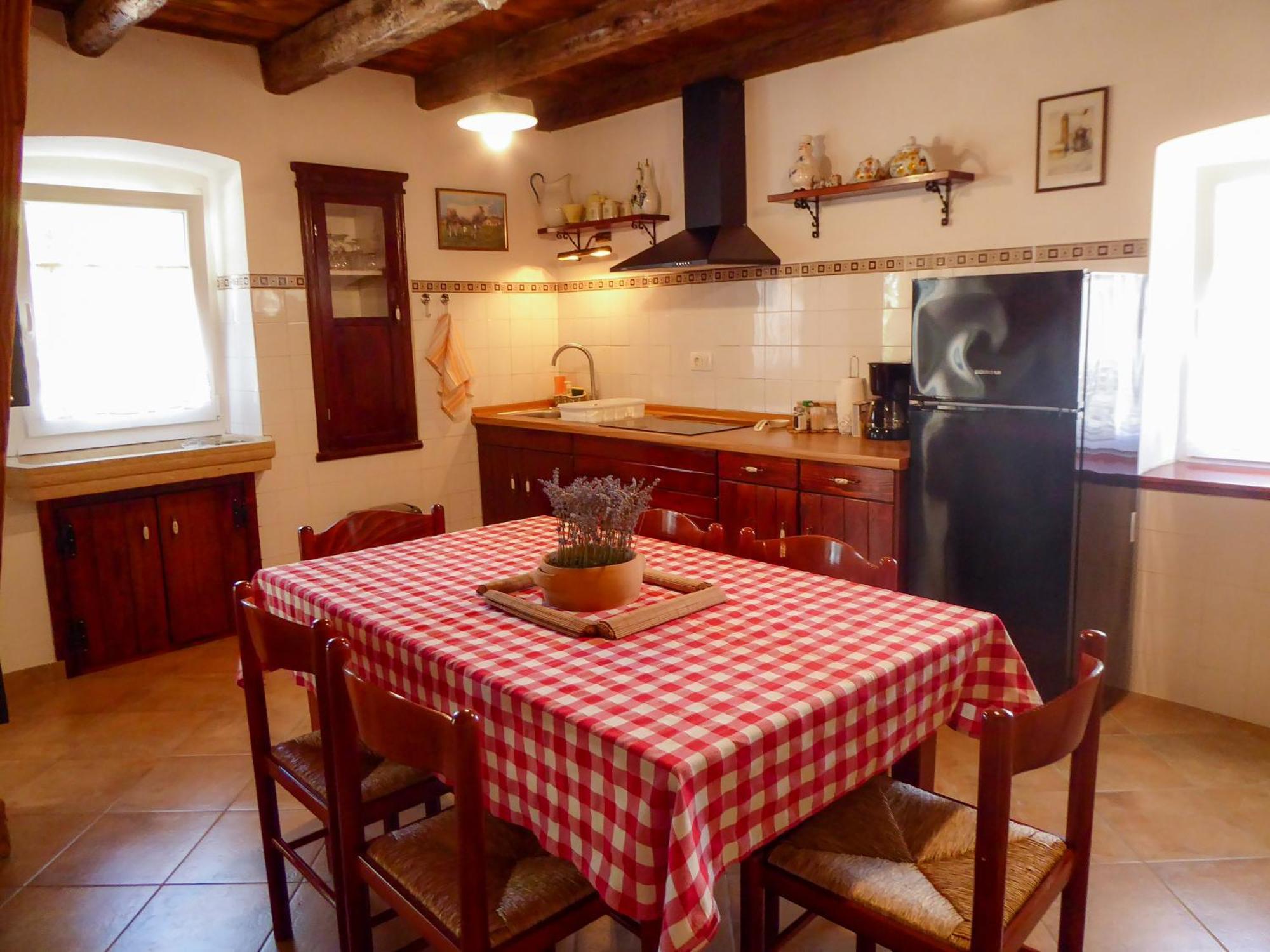 Villa Casa Istriana Nona Pina à Kaštelir Extérieur photo